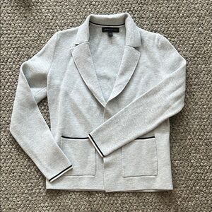 Banana Republic Light Gray Knit Open-Front Blazer with Black Trim Sz xxs